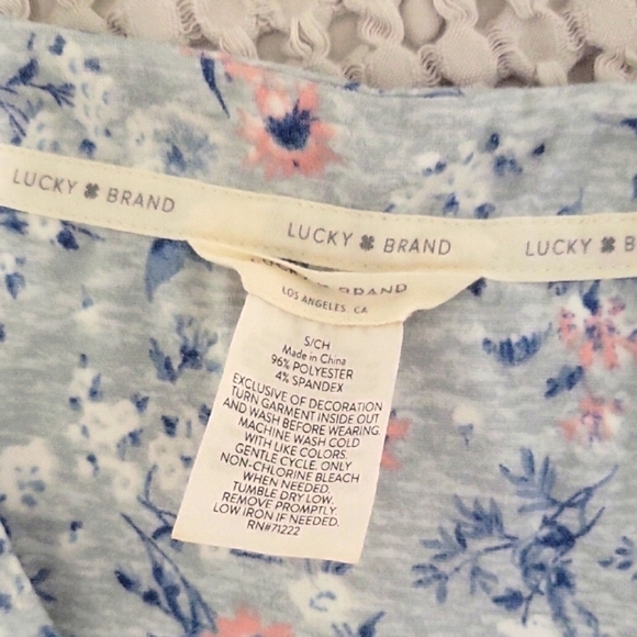 Lucky Brand Women's Oversized S Gray W/ Pink Floral Pajamas, Lounge Cozy - Picture 3 of 8